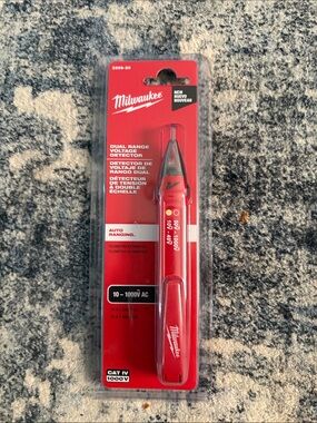 New Milwaukee Dual Range Voltage Detector 2208-20